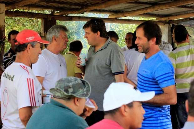 Membros da família Gava realizam confraternização em Nova Veneza