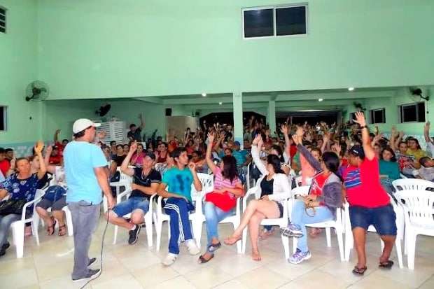 Deputado homenageia 26 anos do Sindicato da Alimentação