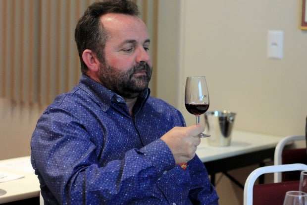 Confraria Pan & Vin comemora quatro anos em confraternização na Casa Savoia