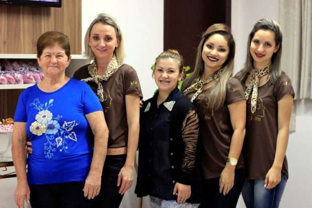 Salão de beleza Márcia Cabelereira é reinaugurado no Bairro Bortolotto