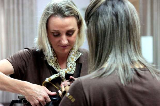 Salão de beleza Márcia Cabelereira é reinaugurado no Bairro Bortolotto