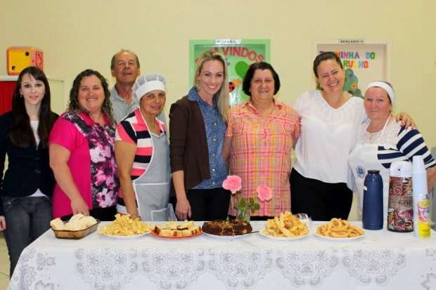 Merendeira voluntária transforma trabalho em prazer 3 Merendeira voluntária transforma trabalho em prazer
