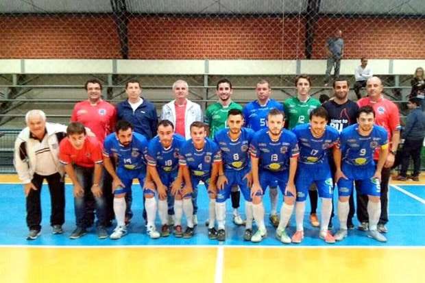 Nova Veneza vence a primeira das quartas de finais da LAC 1 Nova Veneza vence a primeira das quartas de finais da LAC