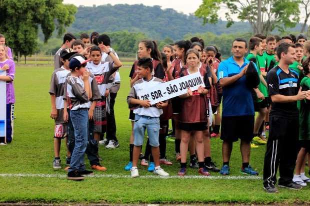 Nova Veneza recebe etapa do Moleque Bom de Bola 10 Nova Veneza recebe etapa do Moleque Bom de Bola