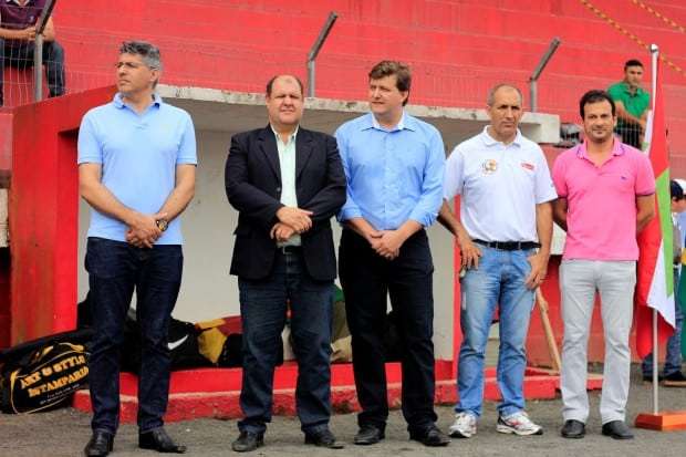Nova Veneza recebe etapa do Moleque Bom de Bola 15 Nova Veneza recebe etapa do Moleque Bom de Bola