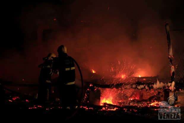 Homem é suspeito de atear fogo na própria casa em Rio Cedro Alto