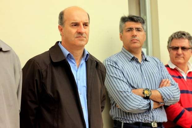 José Milton Scheffer faz entrega oficial da UTI Móvel