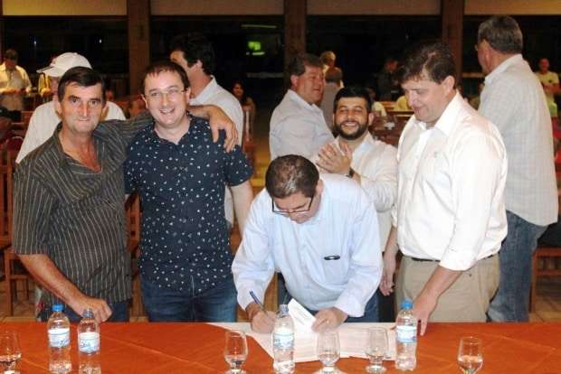 Marcelo Branco: Um grupo de mulheres da cidade quer fundar a Confraria da Espumante 4 Marcelo Branco: Um grupo de mulheres da cidade quer fundar a Confraria da Espumante