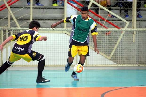 Campeonato Regional Anjos do Futsal/Unesc entra nas quartas de final