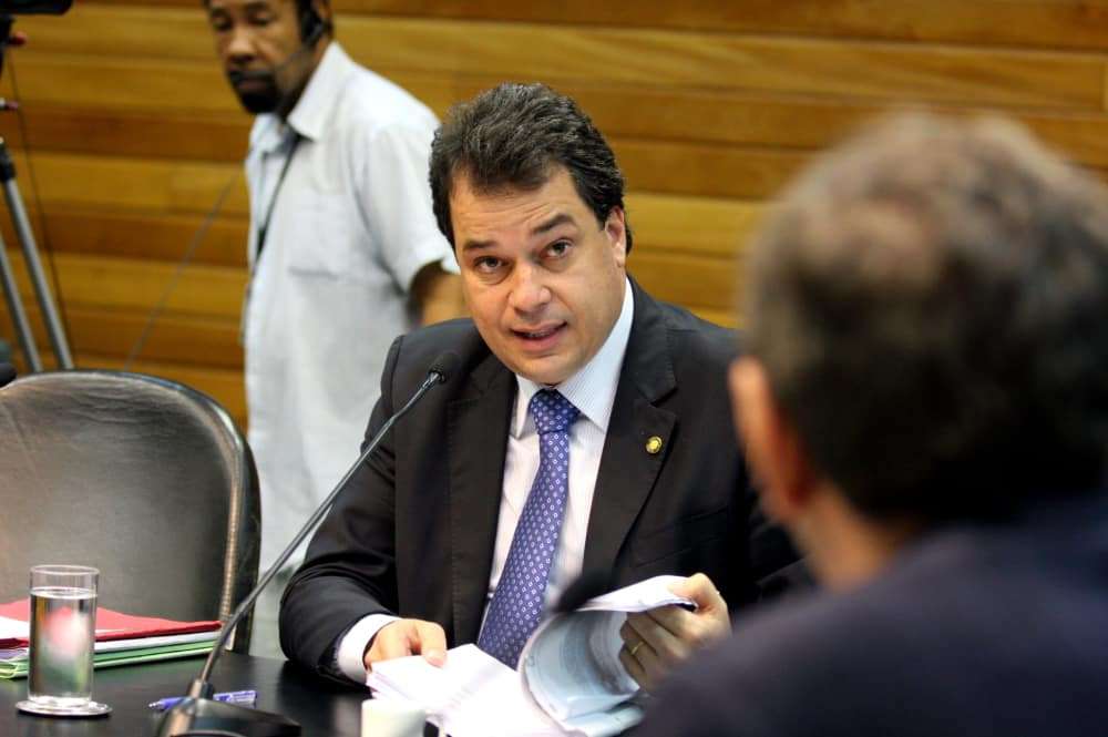 Projeto de Lei do deputado Rodrigo Minotto reserva 30% das vagas de estagiários para alunos das escolas públicas 1 Projeto de Lei do deputado Rodrigo Minotto reserva 30% das vagas de estagiários para alunos das escolas públicas
