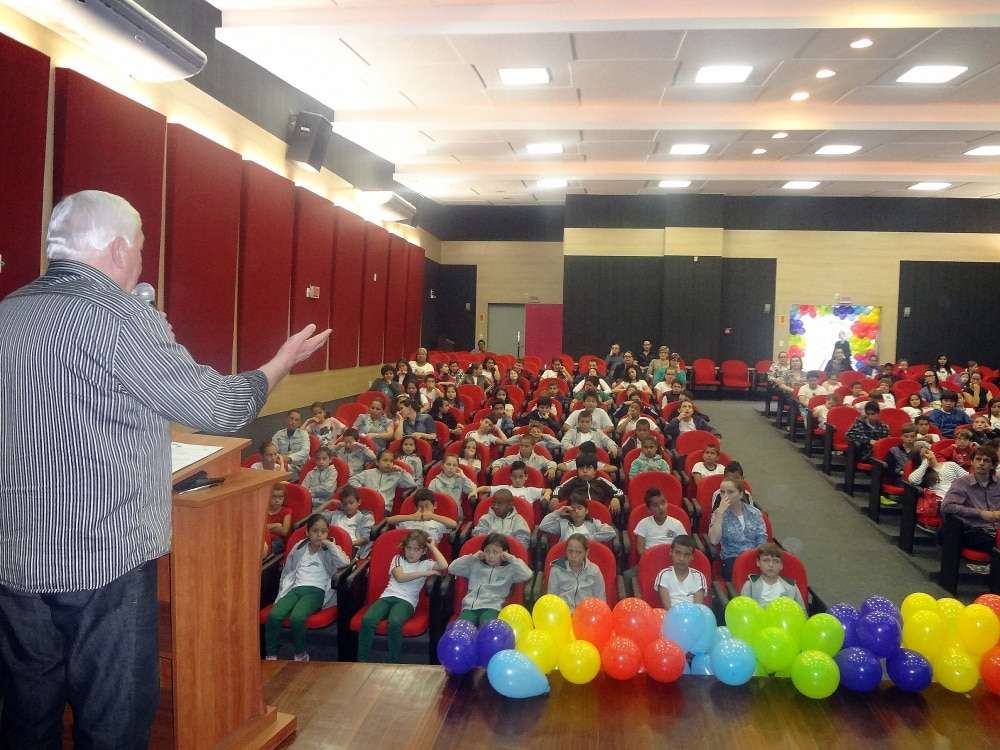COOPERA premia participantes do projeto “Revistinha do SuperXoke” 1 COOPERA premia participantes do projeto “Revistinha do SuperXoke”