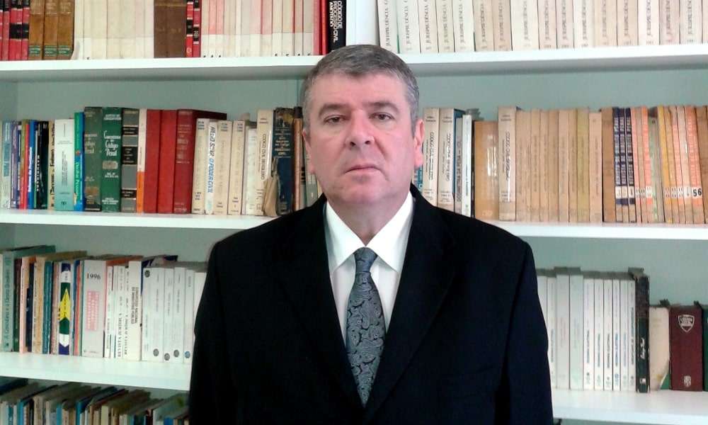 Promotor Alex Sandro Teixeira da Cruz receberá Comenda do Legislativo Catarinense 1 Promotor Alex Sandro Teixeira da Cruz receberá Comenda do Legislativo Catarinense
