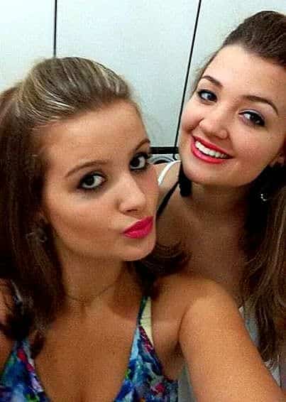 Ricardo Mazzorana: Mariana Milanez Brogni e Luana Bortolotto estão curtindo Las Vegas 2 As belas irmãs Débora e Flávia Gava.