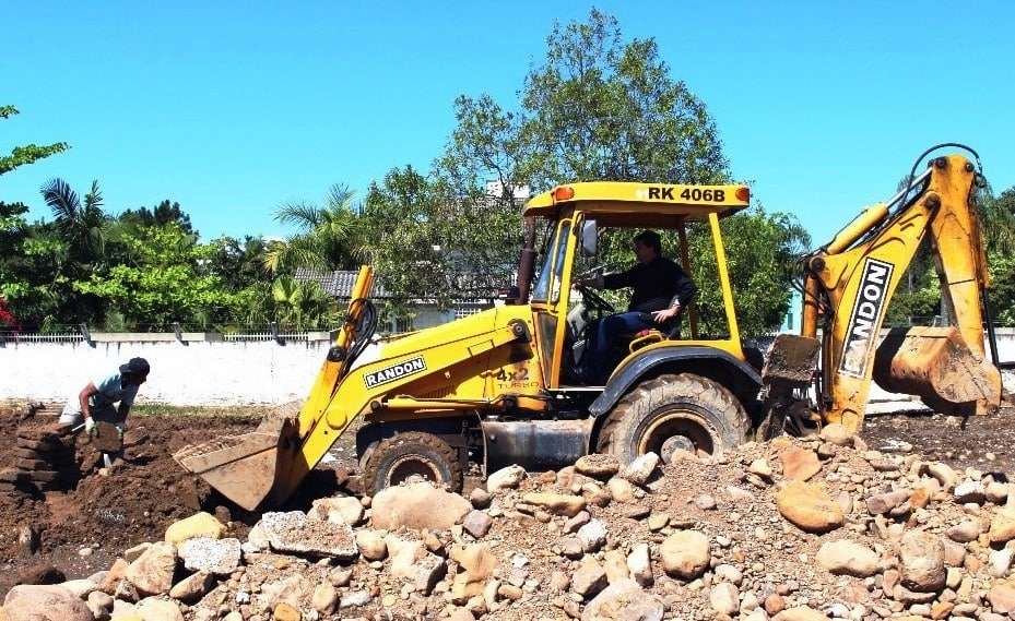 Marcelo Branco: O famoso Padre Marcelo Rossi que esteve em Criciúma lançando um livro, ficou hospedado por aqui 2 Fotocrônica