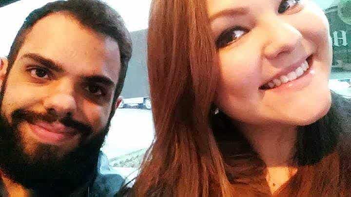 Marcos Alexandre Margotti Izé: Blog Entre Cabelos e Barba movimenta cultura literária da região 2 PATRICIA E JOELSON - FUNDADORES DO BLOG