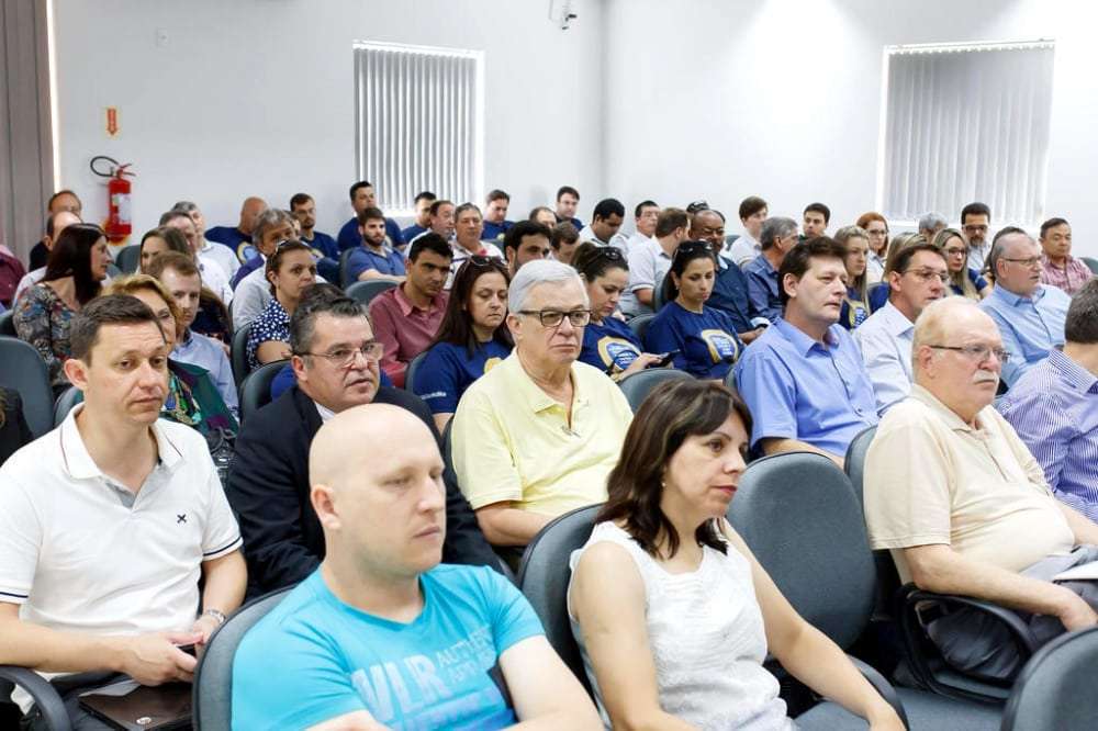 “Sol que mi flautava” é premiado durante Encontro de Microfinanças do Estado 4 “Sol que mi flautava” é premiado durante Encontro de Microfinanças do Estado