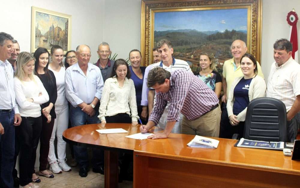 Bairro Baixada terá recomposição asfáltica 1 Bairro Baixada terá recomposição asfáltica