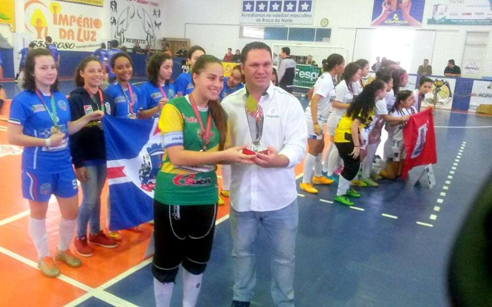 Nova Veneza campeã do regional da Olesc 1 Nova Veneza campeã do regional da Olesc