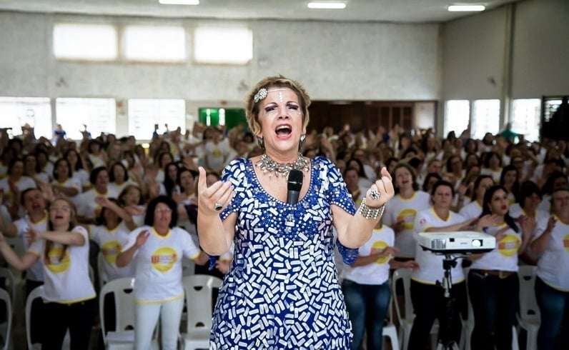 Leila Navarro é atração no 3º Encontro de Mulheres Cooperativistas da COOPERA