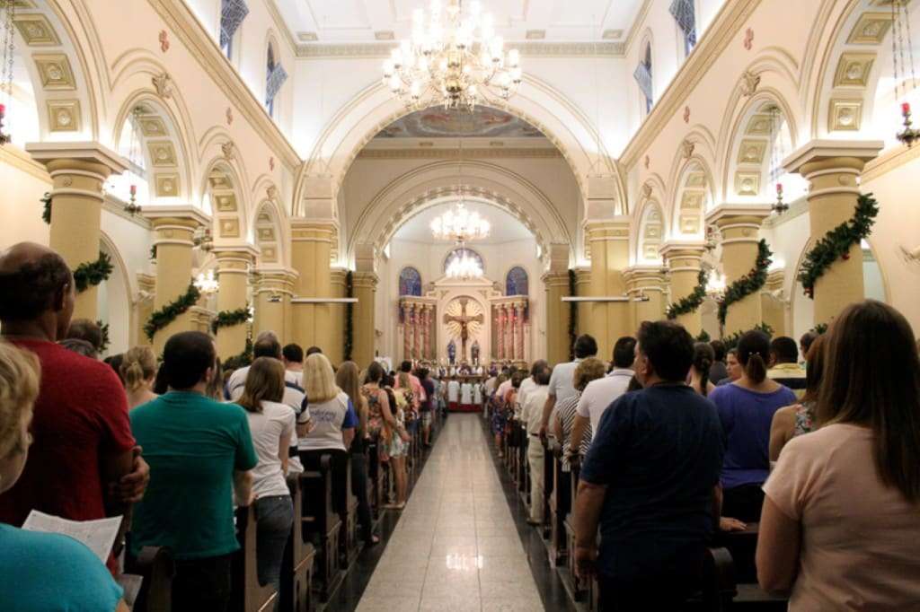 Paróquias do litoral têm mais missas durante o verão