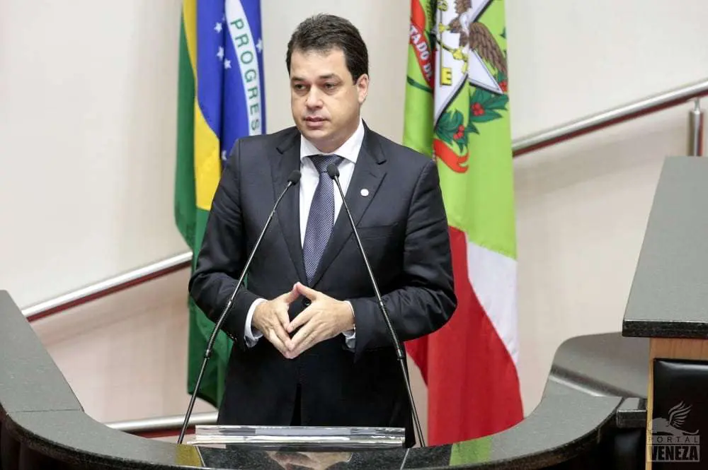 Deputado Rodrigo Minotto apresenta PL que institui o Dia Estadual do Mineiro