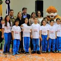 Proerd forma 190 alunos e 50 pais em Nova Veneza