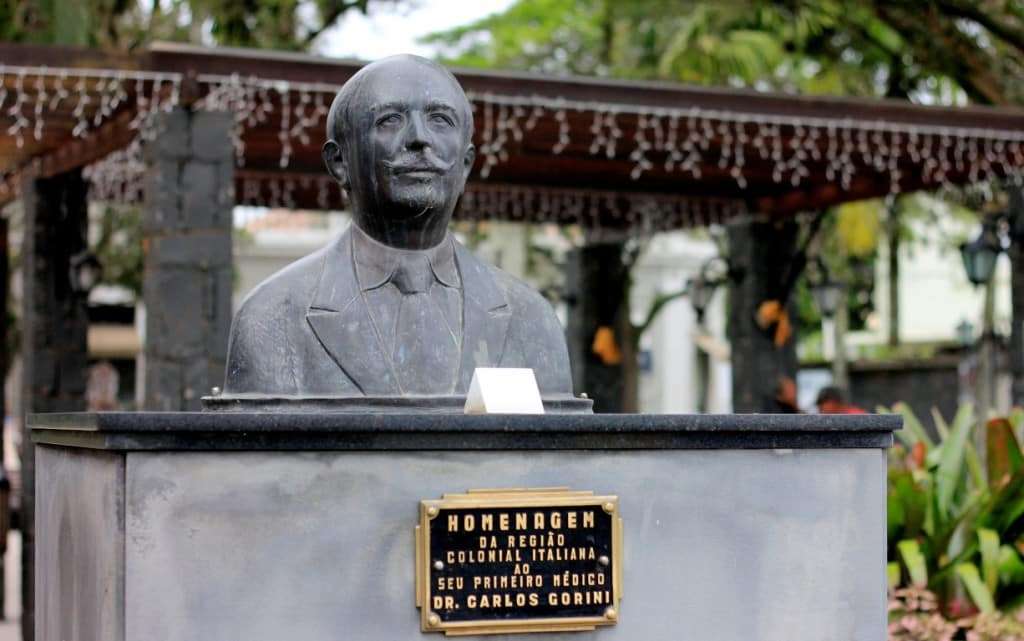 Conheça o escultor dos bustos do Dr. Carlo Gorini e do Pe. Giacca 1 Conheça o escultor dos bustos do Dr. Carlo Gorini e do Pe. Giacca