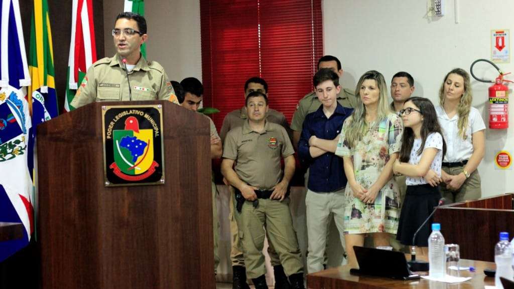 Sessão Ordinária de 15/12/2015 da Câmara de Vereadores de Nova Veneza