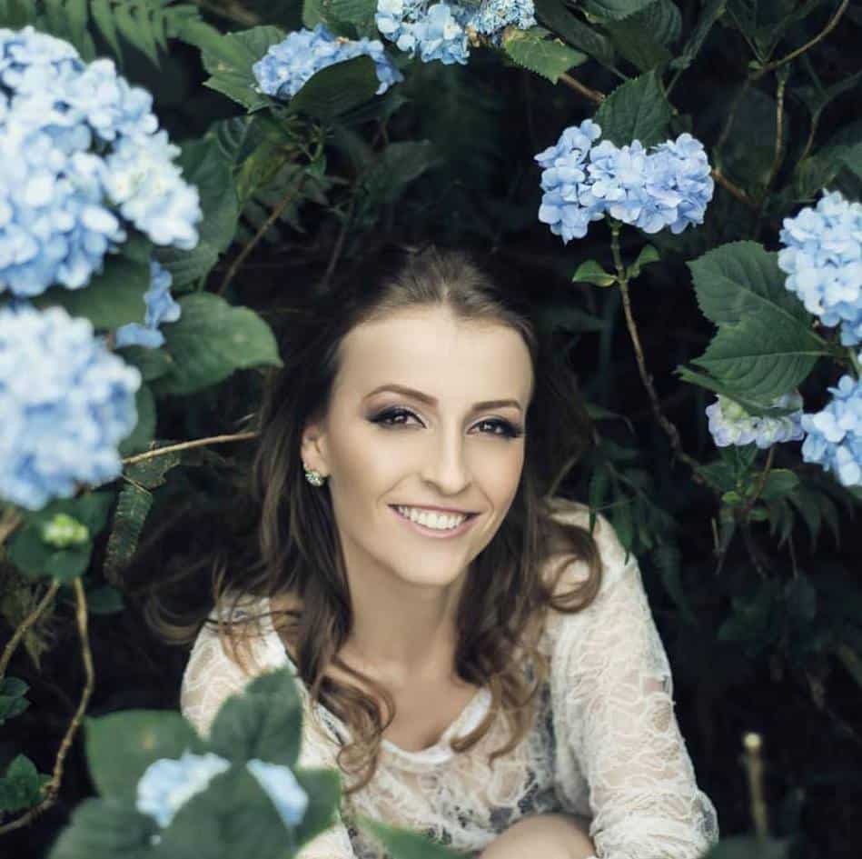 Ricardo Mazzorana: Já se foi aquele tempo em que Nova Veneza ficava deserta em janeiro 4 Carina Romanha sempre de bem com a vida!