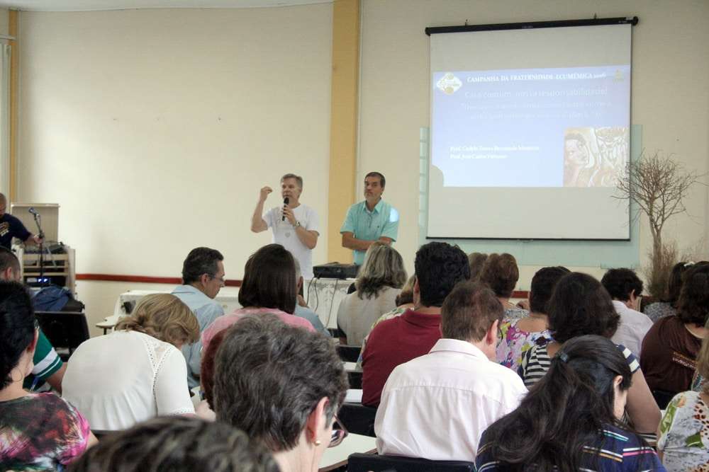 Diocese de Criciúma promove primeiro dia de estudo sobre Campanha da Fraternidade 12 Diocese de Criciúma promove primeiro dia de estudo sobre Campanha da Fraternidade