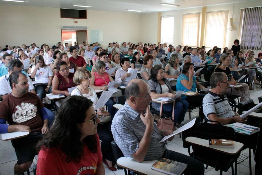 Diocese de Criciúma promove primeiro dia de estudo sobre Campanha da Fraternidade 2 Diocese de Criciúma promove primeiro dia de estudo sobre Campanha da Fraternidade
