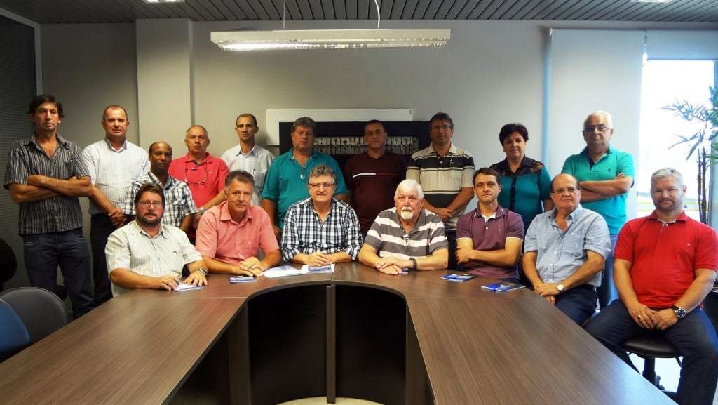 Novo Conselho de Administração realiza primeira reunião 1 Novo Conselho de Administração realiza primeira reunião