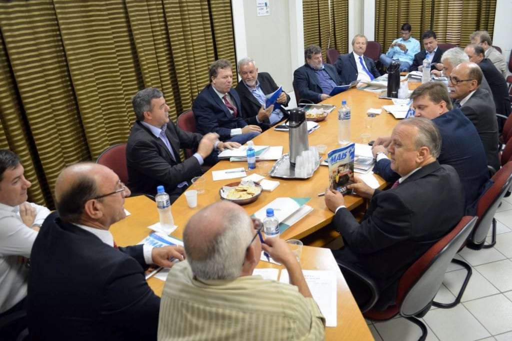 Treze anos depois, Décio Góes volta a ser presidente da AMREC 7 Treze anos depois, Décio Góes volta a ser presidente da AMREC