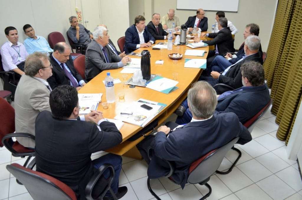 Treze anos depois, Décio Góes volta a ser presidente da AMREC 8 Treze anos depois, Décio Góes volta a ser presidente da AMREC