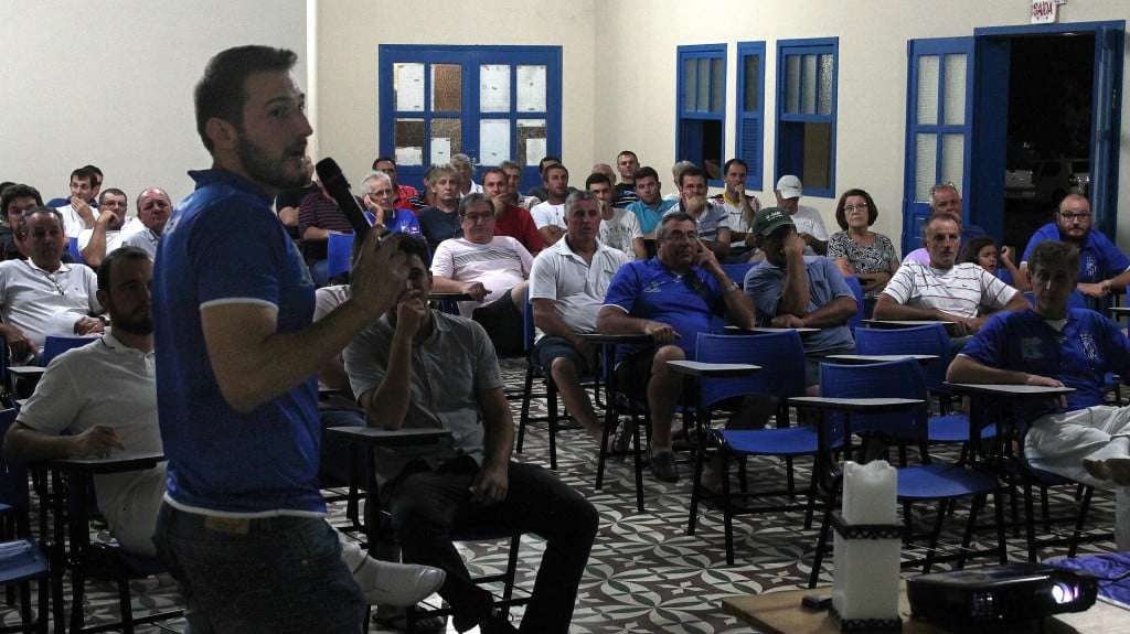 Caravaggio FC apresenta contas aos sócios