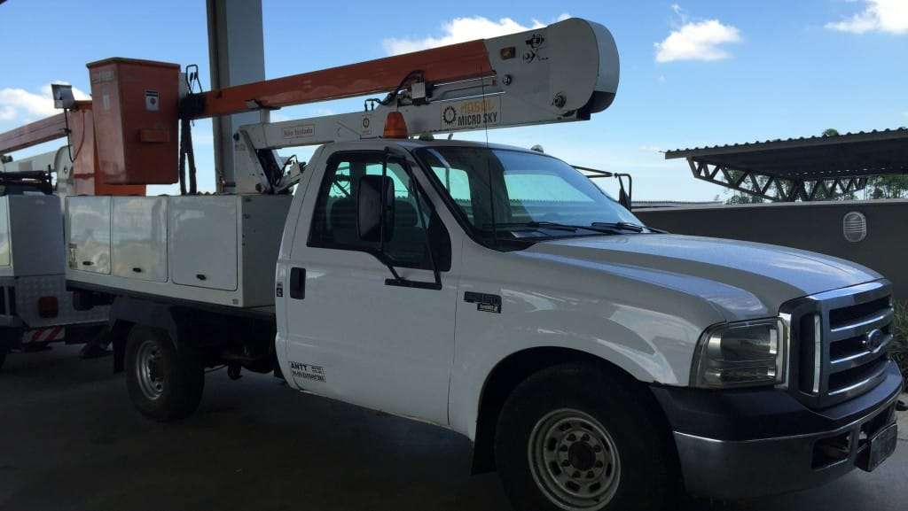 COOPERA realiza leilão de veículos