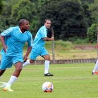 PM de Nova Veneza vence partida amistosa contra time de ex-craques