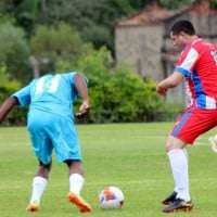 PM de Nova Veneza vence partida amistosa contra time de ex-craques