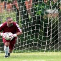 PM de Nova Veneza vence partida amistosa contra time de ex-craques