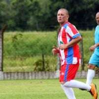 PM de Nova Veneza vence partida amistosa contra time de ex-craques