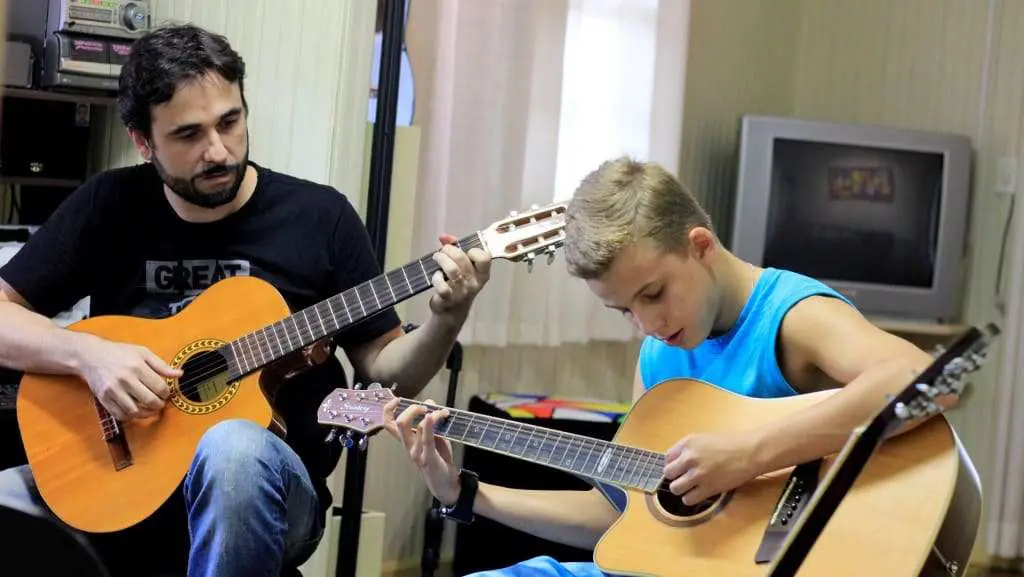 Instituto Sole Mio oferece sete diferentes modalidades de aulas para interessados em praticar música