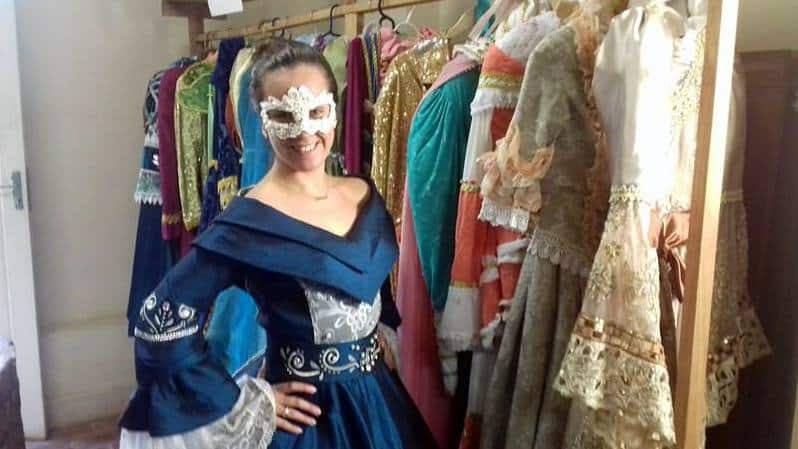 Nova Veneza inicia aluguel de fantasias para o tradicional Baile de Gala 1 Nova Veneza inicia aluguel de fantasias para o tradicional Baile de Gala