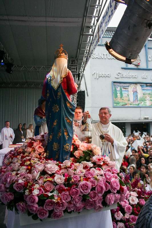 Romaria reúne mais de 60 mil fiéis em Caravaggio
