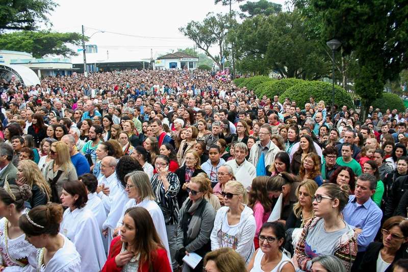 Romaria reúne mais de 60 mil fiéis em Caravaggio