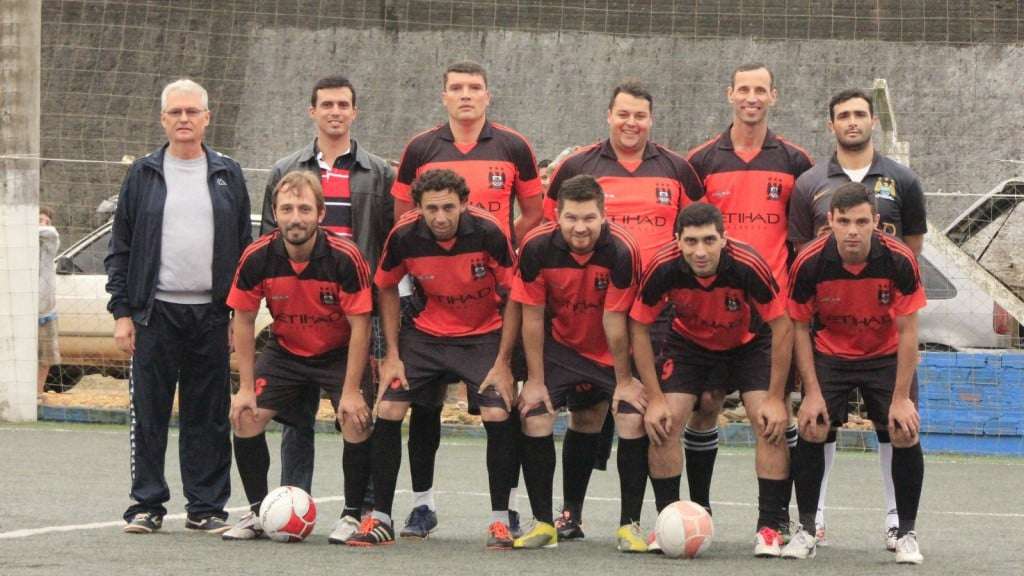 Em vitória por 7 a 1 na final, Manchester Santa Cruz é campeão do Campeonato Arena Caravaggio 1 Em vitória por 7 a 1 na final, Manchester Santa Cruz é campeão do Campeonato Arena Caravaggio