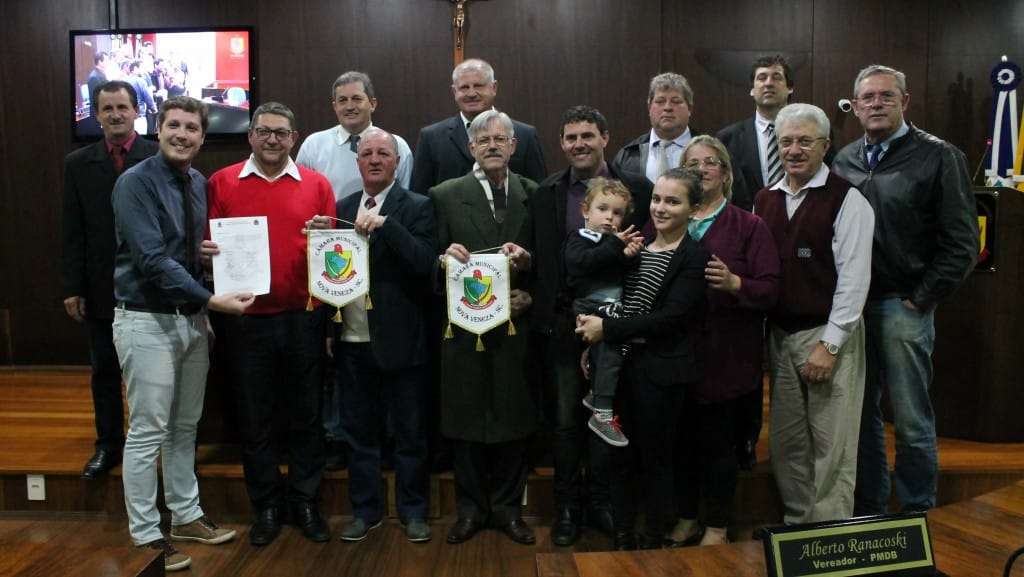 Moção de Aplausos é dedicada ao maestro Édson Ghisleri