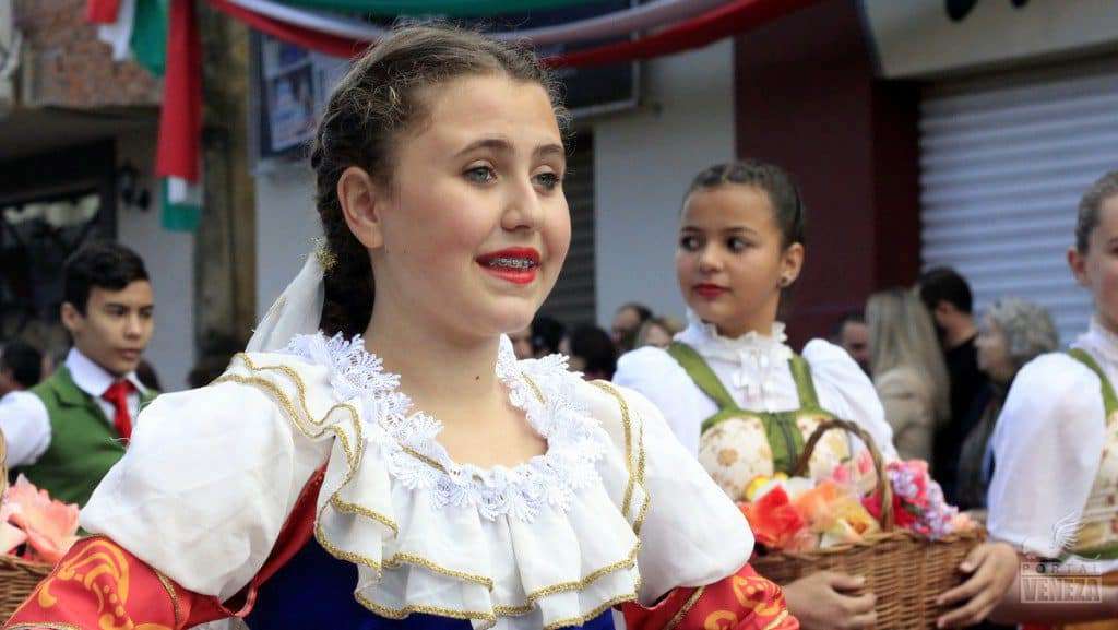 Veja as fotos do desfile das Famílias 2016