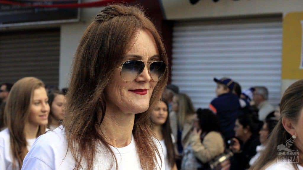 Veja as fotos do desfile das Famílias 2016