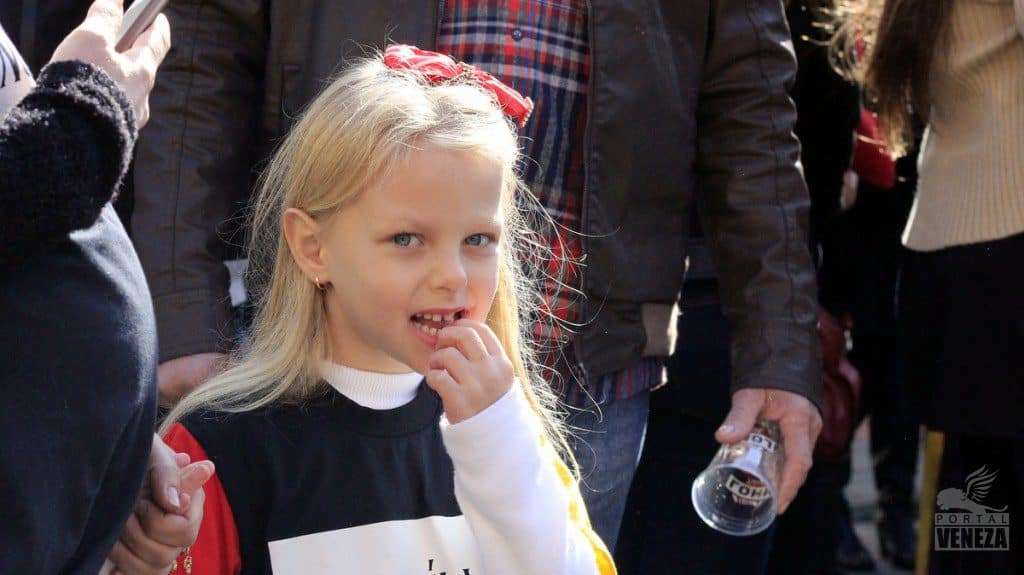 Veja as fotos do desfile das Famílias 2016