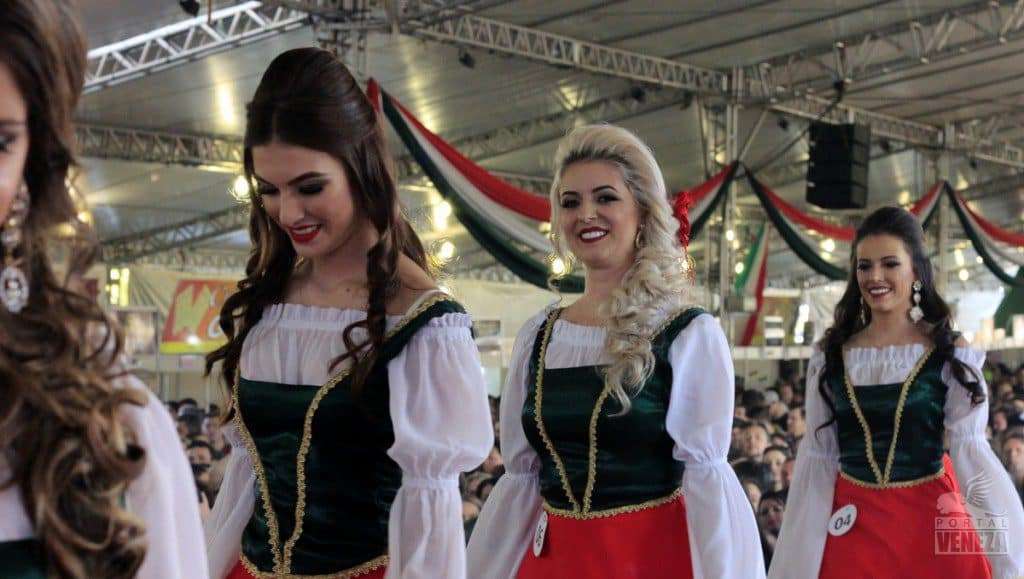 Conheça a Rainha e Princesas da Festa da Gastronomia 2017